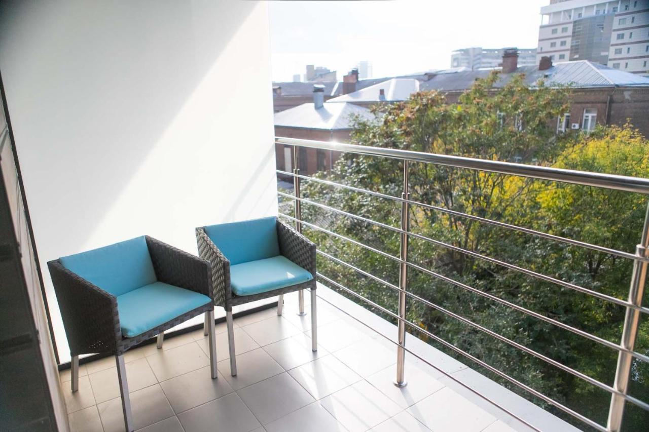 Stylish 1 Bedroom Studio Near Most City Dnipro Dış mekan fotoğraf