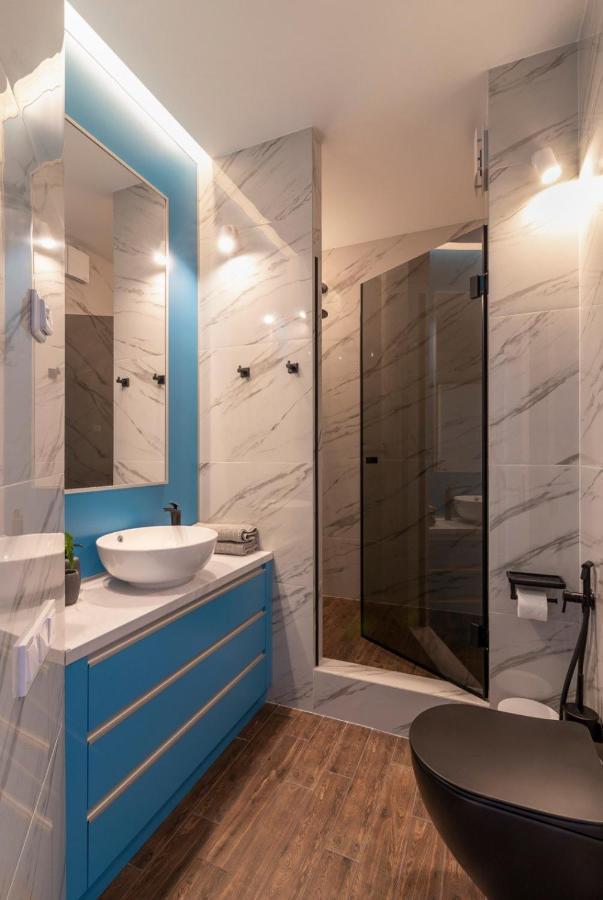 Stylish 1 Bedroom Studio Near Most City Dnipro Dış mekan fotoğraf
