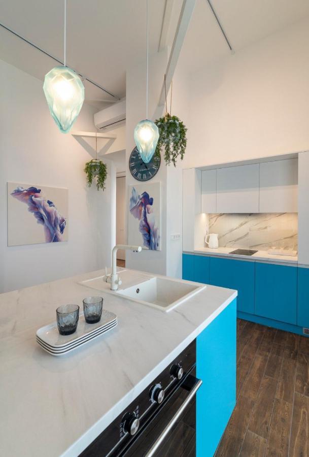 Stylish 1 Bedroom Studio Near Most City Dnipro Dış mekan fotoğraf