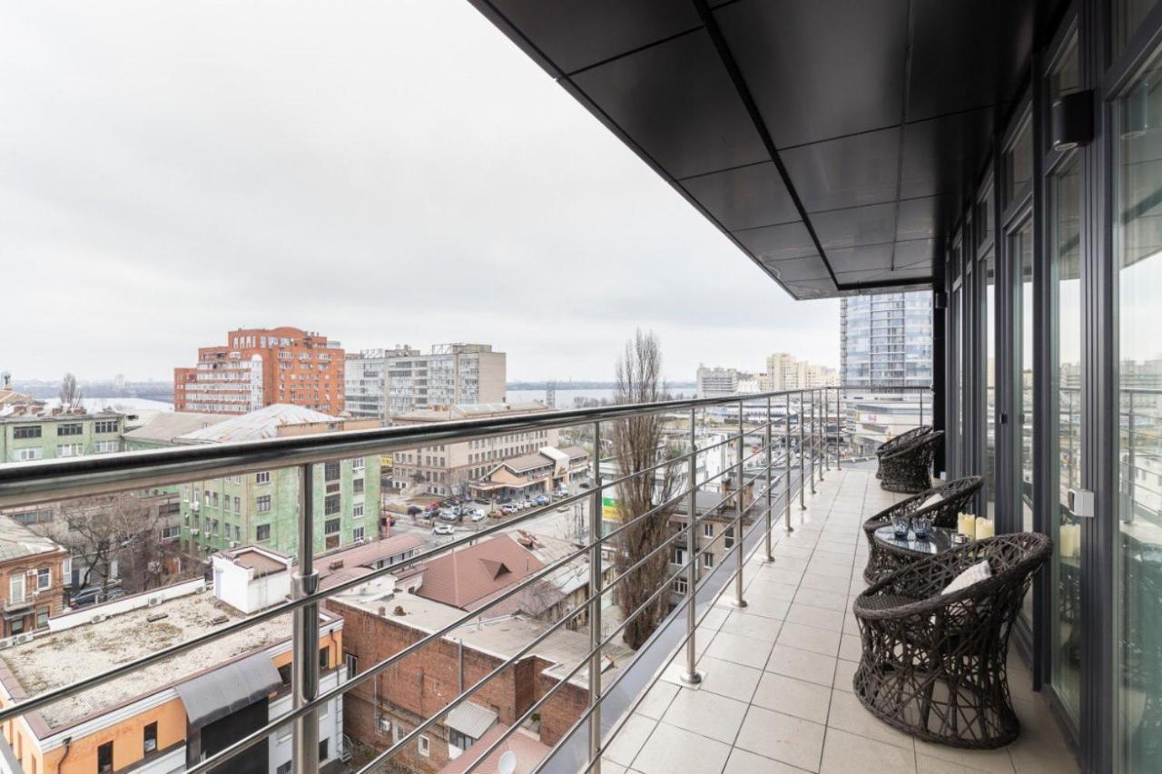 Stylish 1 Bedroom Studio Near Most City Dnipro Dış mekan fotoğraf