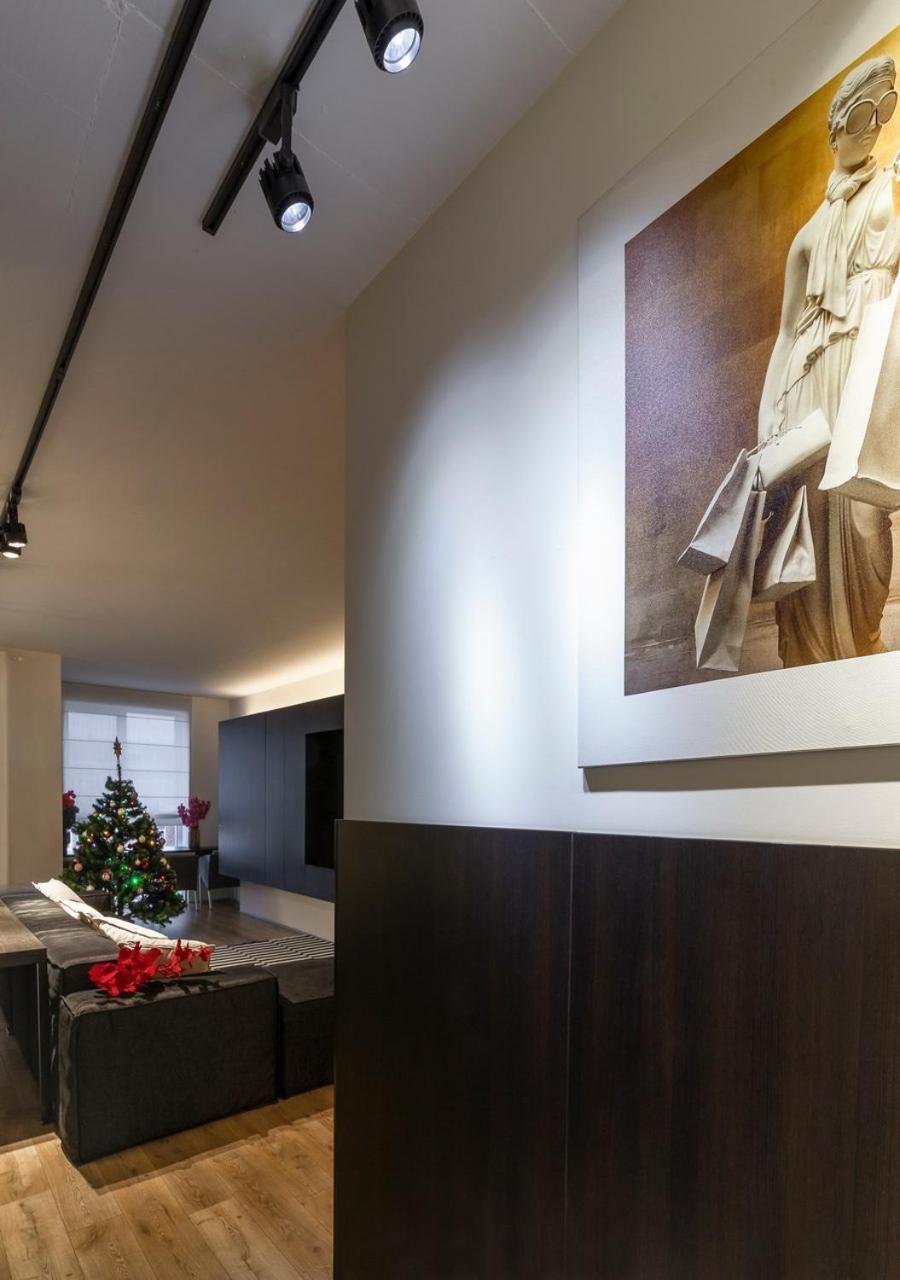 Stylish 1 Bedroom Studio Near Most City Dnipro Dış mekan fotoğraf