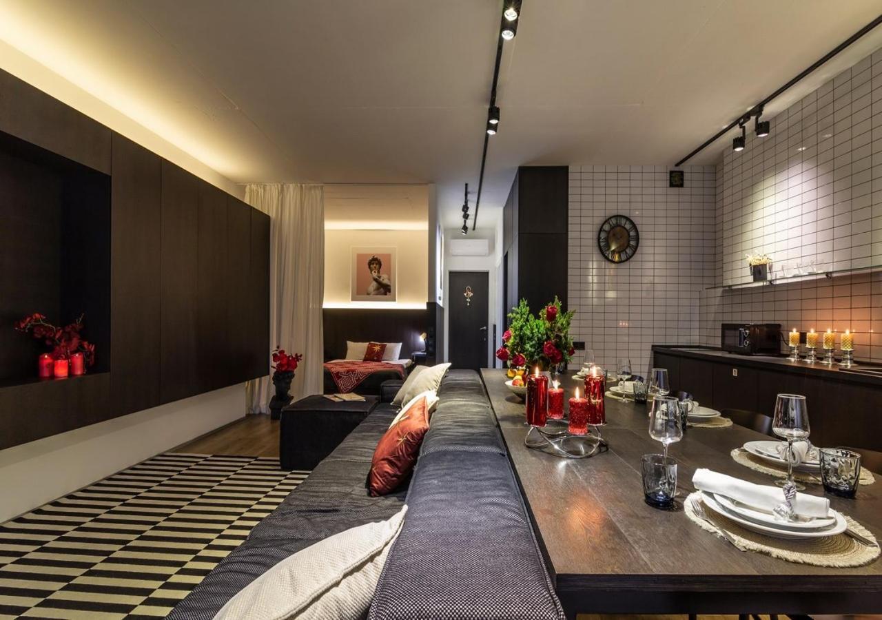 Stylish 1 Bedroom Studio Near Most City Dnipro Dış mekan fotoğraf